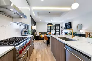1459 W Superior St, Chicago, IL 60642 - Photo 6