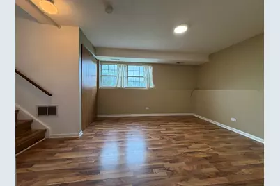 301 Cherrywood Court #301, Vernon Hills, IL 60061 - Photo 12