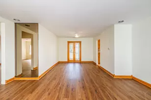 2334 S 10th Ave, North Riverside, IL 60546 - Photo 4