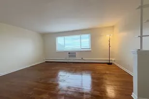 2033 W 111th St, Chicago, IL 60643 - Photo 2
