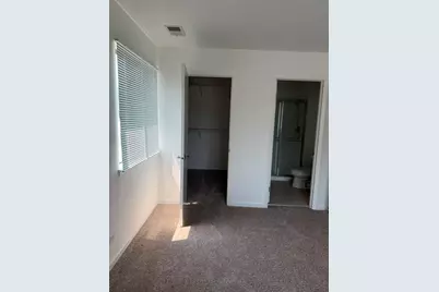 327 Wildberry Court #D2, Schaumburg, IL 60193 - Photo 10
