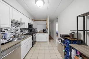 6490 N Northwest Hwy, Chicago, IL 60631 - Photo 16
