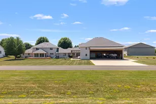 2601 Cessna Cir, Poplar Grove, IL 61065 - Photo 2