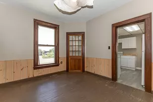 916 7th St, Fulton, IL 61252 - Photo 12