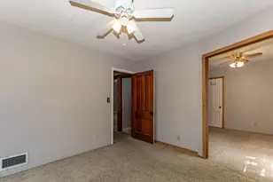 916 7th St, Fulton, IL 61252 - Photo 24