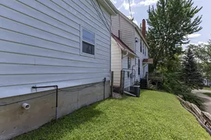 916 7th St, Fulton, IL 61252 - Photo 30