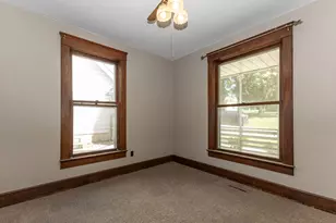 916 7th St, Fulton, IL 61252 - Photo 10