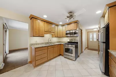 11942 S Lawler Avenue, Alsip, IL 60803 - Photo 8