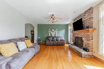 5207 Warren Avenue, Hillside, IL 60162 - Photo 8