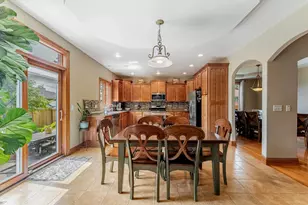 5207 Warren Ave, Hillside, IL 60162 - Photo 10