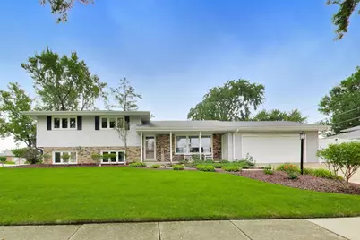8938 S 81st Avenue, Hickory Hills, IL 60457 - Photo 1