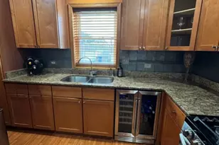 8030 S Whipple St, Chicago, IL 60652 - Photo 6