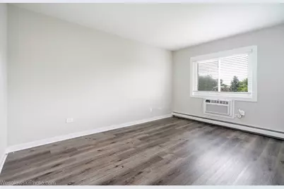 1305 E Turtle Creek Circle #E, Palatine, IL 60074 - Photo 14