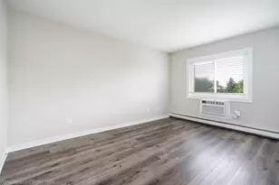 1305 E Turtle Creek Circle, Palatine, IL 60074 - Photo 14