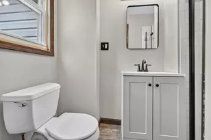 7107 N Oak St, Wonder Lake, IL 60097 - Photo 18