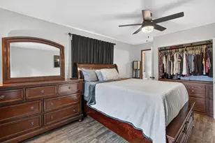7107 N Oak St, Wonder Lake, IL 60097 - Photo 16