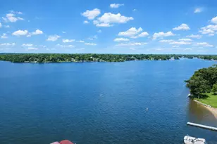 7107 N Oak St, Wonder Lake, IL 60097 - Photo 28