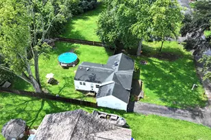 7107 N Oak St, Wonder Lake, IL 60097 - Photo 2