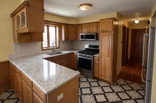 14329 Keystone Ave, Midlothian, IL 60445 - Photo 8