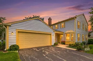 1 The Court Of Harbinger Falls, Northbrook, IL 60062 - Photo 34