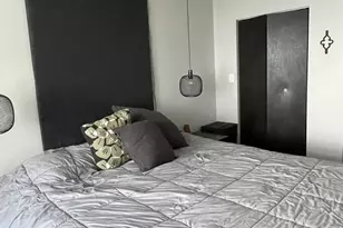 1210 W Jarvis Ave, Chicago, IL 60626 - Photo 12