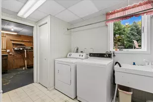 14045 Terry Dr, Orland Park, IL 60462 - Photo 12