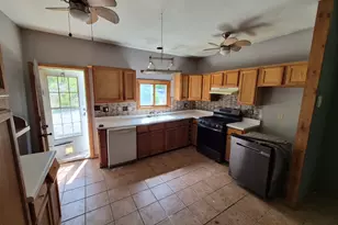 74 Cathryn St, Fox Lake, IL 60020 - Photo 8