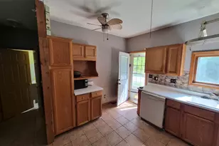 74 Cathryn St, Fox Lake, IL 60020 - Photo 8