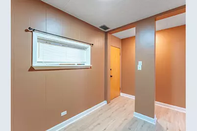 2137 Oak Park Avenue, Berwyn, IL 60402 - Photo 4