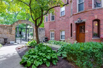 4124 N Kedvale Avenue #200, Chicago, IL 60641 - Photo 2
