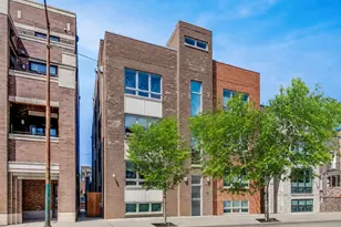 2736 N Ashland Ave, Chicago, IL 60614 - Photo 2