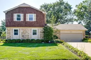 521 Arbor Gate Ln, Buffalo Grove, IL 60089 - Photo 1