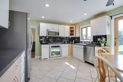 521 Arborgate Lane, Buffalo Grove, IL 60089 - Photo 16