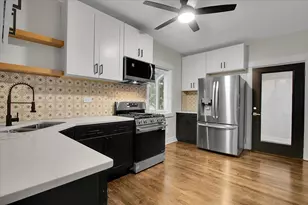 5465 W Cortez St, Chicago, IL 60651 - Photo 14