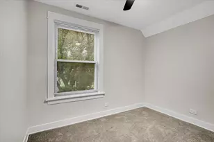 5465 W Cortez St, Chicago, IL 60651 - Photo 16