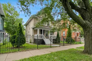 5465 W Cortez St, Chicago, IL 60651 - Photo 1