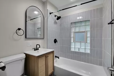 5465 W Cortez Street, Chicago, IL 60651 - Photo 24