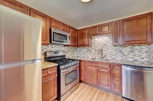 1101 Quanset Ct, Schaumburg, IL 60194 - Photo 8