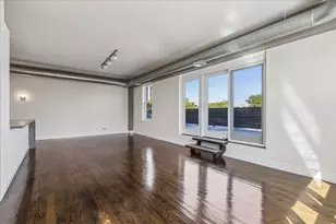 1225 W Morse Ave, Chicago, IL 60626 - Photo 4