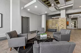 1225 W Morse Ave, Chicago, IL 60626 - Photo 2