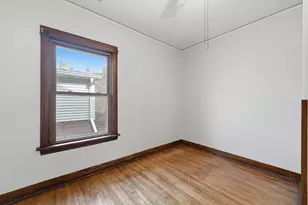 5258 W Dakin Ave, Chicago, IL 60641 - Photo 22