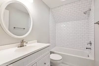 1910 Elmwood Avenue, Wilmette, IL 60091 - Photo 10