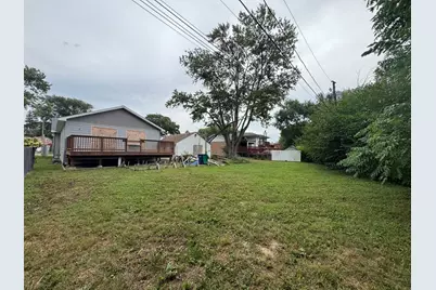 9630 S Sacramento Avenue, Evergreen Park, IL 60805 - Photo 12