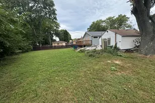 9630 S Sacramento Ave, Evergreen Park, IL 60805 - Photo 14