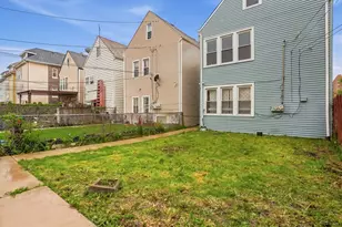 4505 S Fairfield Ave, Chicago, IL 60632 - Photo 18