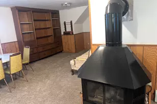 8041 W 91st St, Hickory Hills, IL 60457 - Photo 18