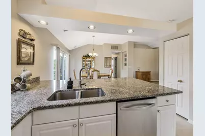 7323 Grandview Court #7323, Carpentersville, IL 60110 - Photo 10