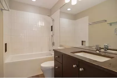 2365 N Wayne Avenue, Chicago, IL 60614 - Photo 10