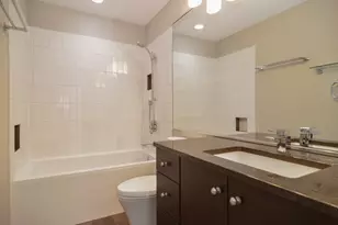 2365 N Wayne Ave, Chicago, IL 60614 - Photo 10