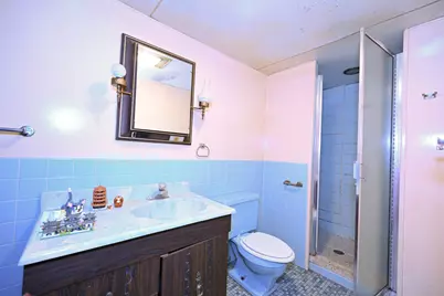 8425 Christiana Avenue, Skokie, IL 60076 - Photo 14